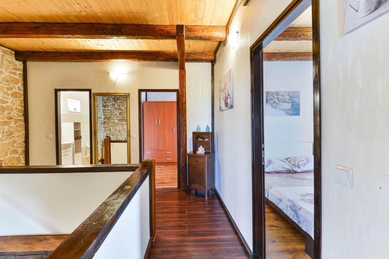 Villa Mia ซูโกชัน ภายนอก รูปภาพ